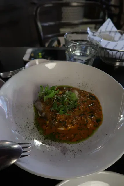 Bistro Rex Restaurant