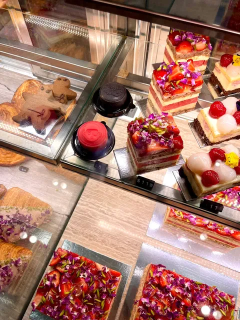 Black Star Pastry Sydney CBD
