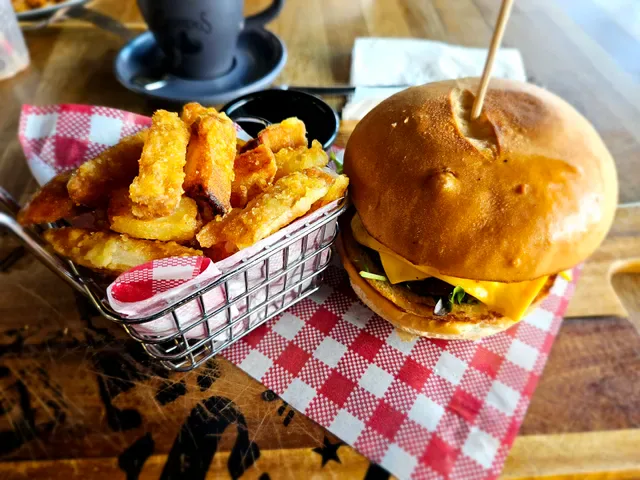 Blackwall Cafe