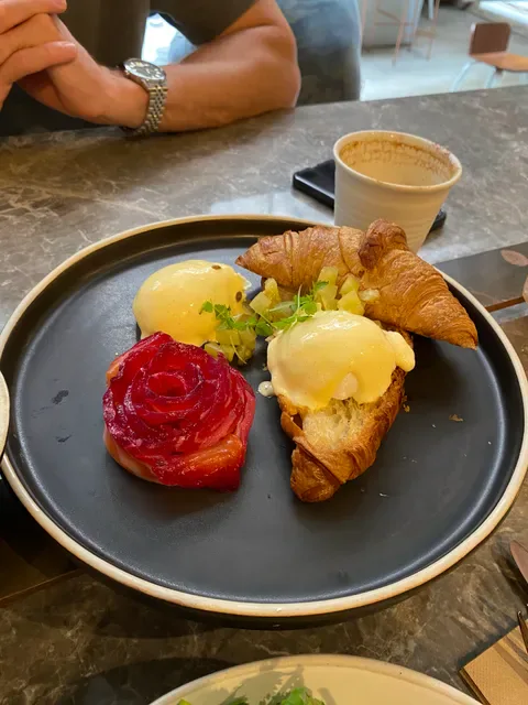 Bloc145 Cafe & Restaurant Redfern