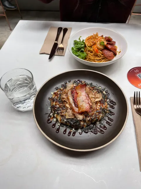 Bloc145 Cafe & Restaurant Redfern