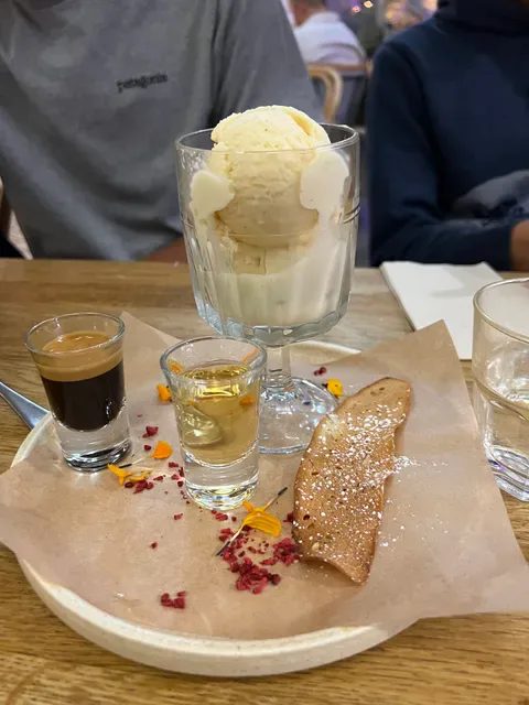 Blu Eatery