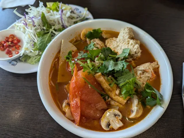 Bo De Tam Vegetarian Restaurant