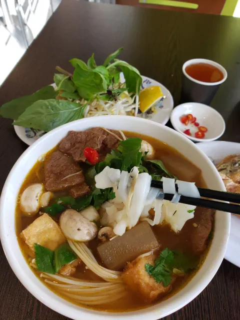 Bo De Tam Vegetarian Restaurant