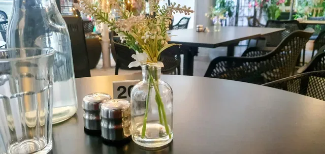 Bomonti Cafe & Restaurant