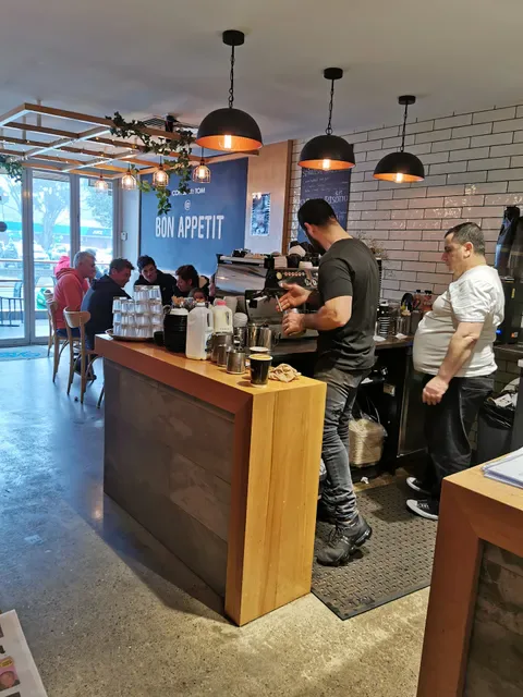 Bon Appetit Deli