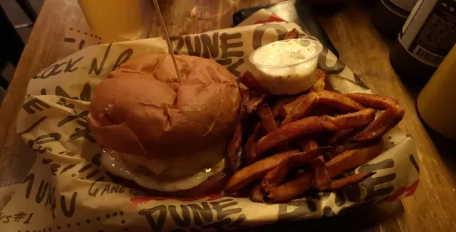 Bonditony's Burger Joint - BONDI