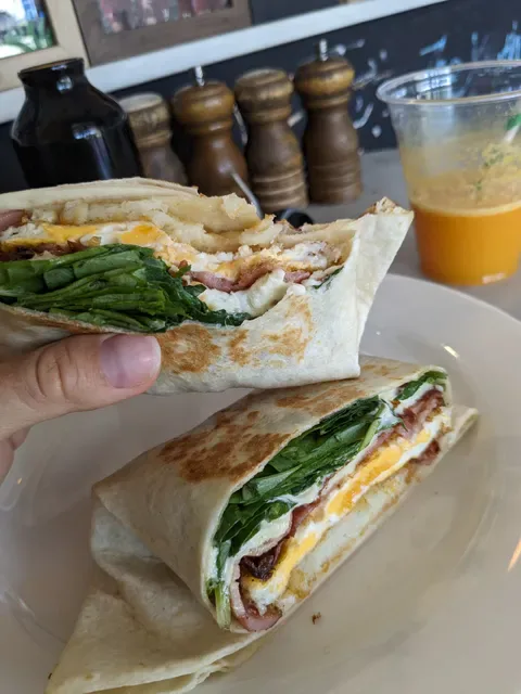 Bonds Corner Cafe