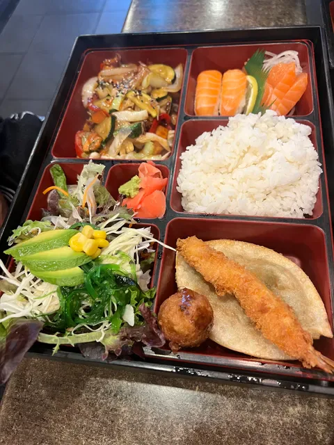 Boom Sushi