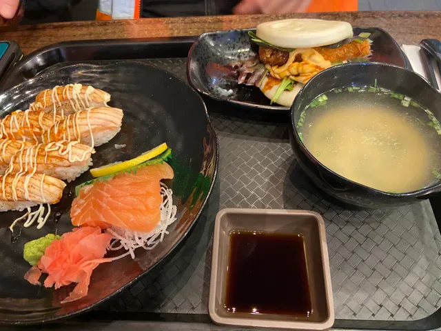 Boom Sushi