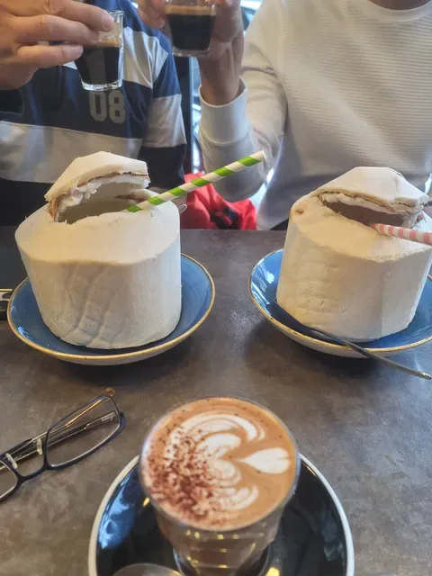 BOON Restaurant and café
