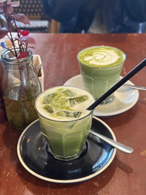 Botannix Studio Cafe