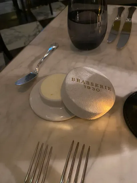 Brasserie 1930
