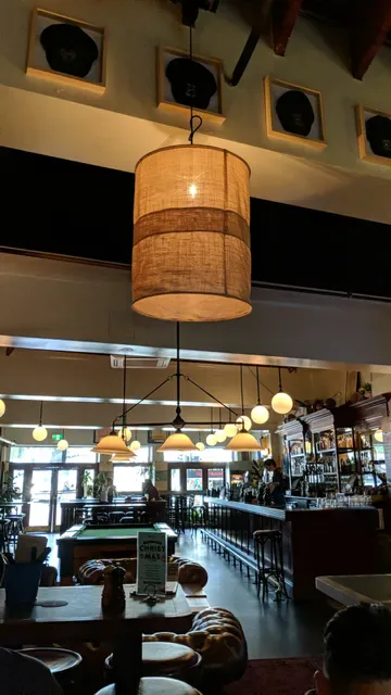 Bridgeview Hotel
