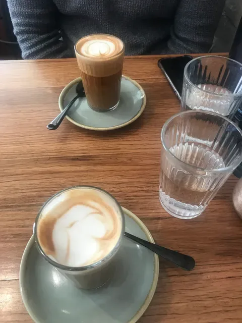 Brothers Ben Cafe