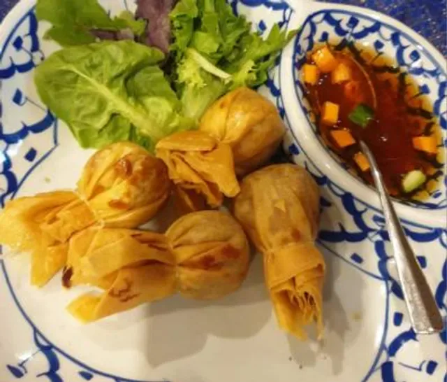 Buddha Raksa Thai Restaurant