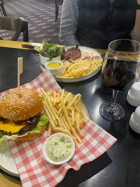 Bull and Bush Hotel Baulkham Hills