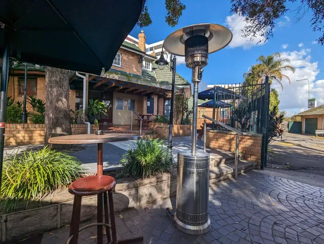 Bull and Bush Hotel Baulkham Hills