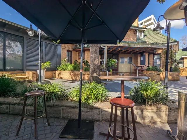 Bull and Bush Hotel Baulkham Hills