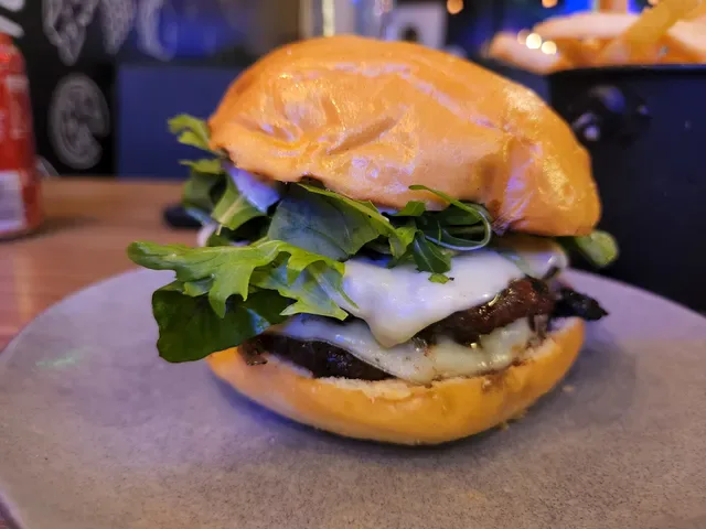 Burger 10