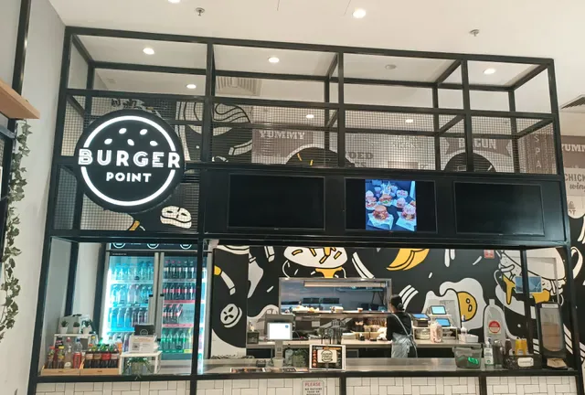 Burger Point Eastern Creek Quarter