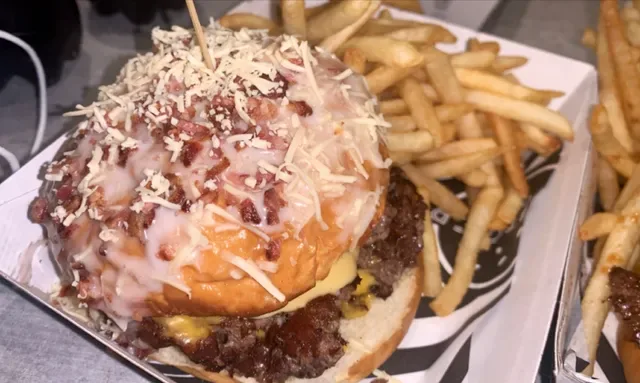 Burger Point Eastern Creek Quarter