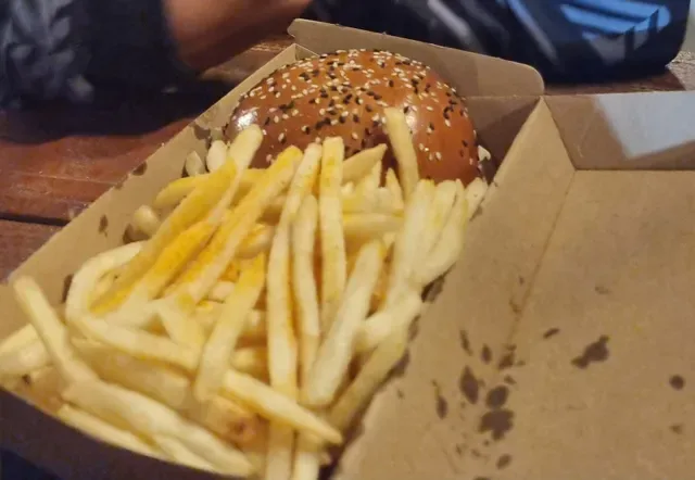 BurgerQue Minchinbury