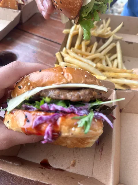 BurgerQue Minchinbury