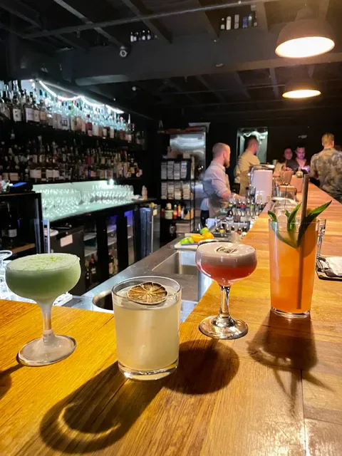 Burrow Bar