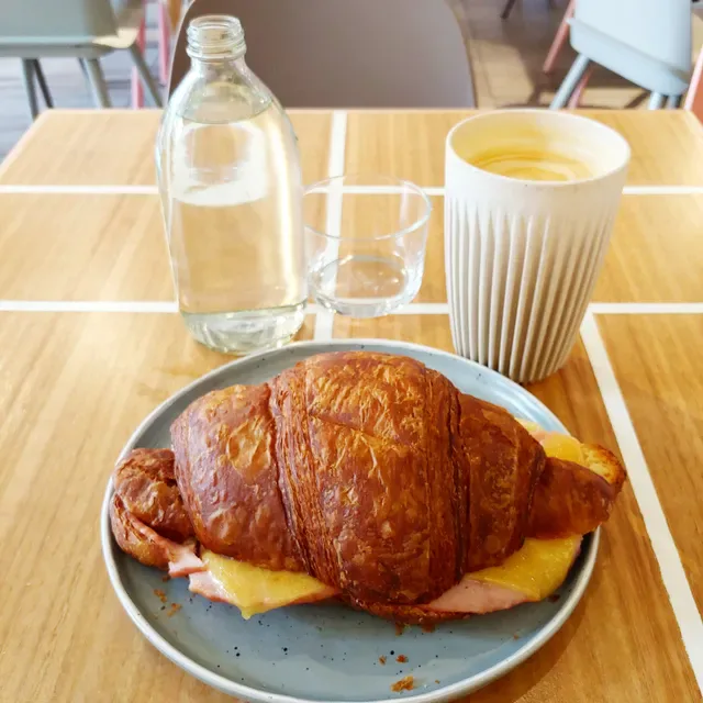 Cafe 0.6