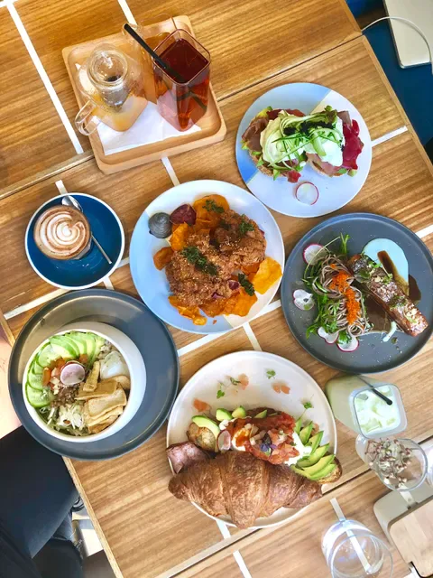Cafe 0.6