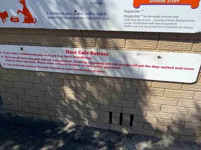 Cafe Bones
