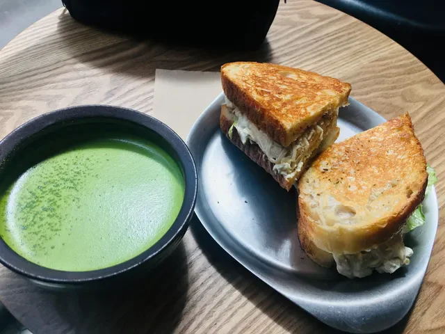 Cafe Cre Asion