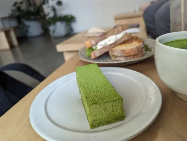 Cafe Cre Asion