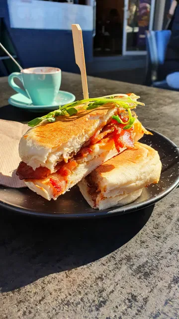Cafe di Casa