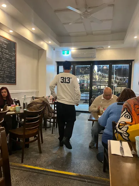 Cafe Jolly Leichhardt