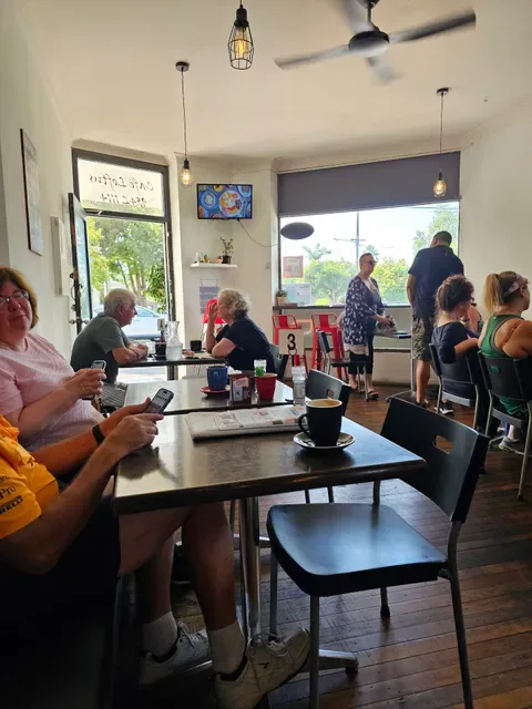Cafe Loftus
