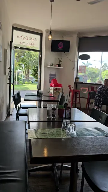 Cafe Loftus