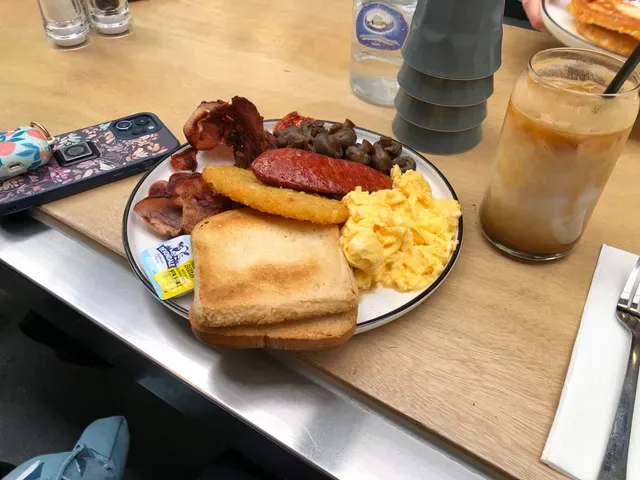 Cafe Long Shot