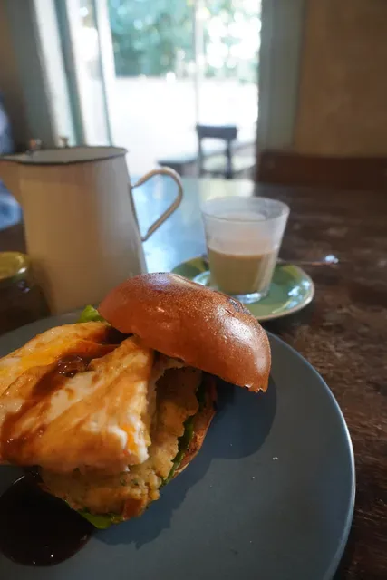 Cafe Oratnek