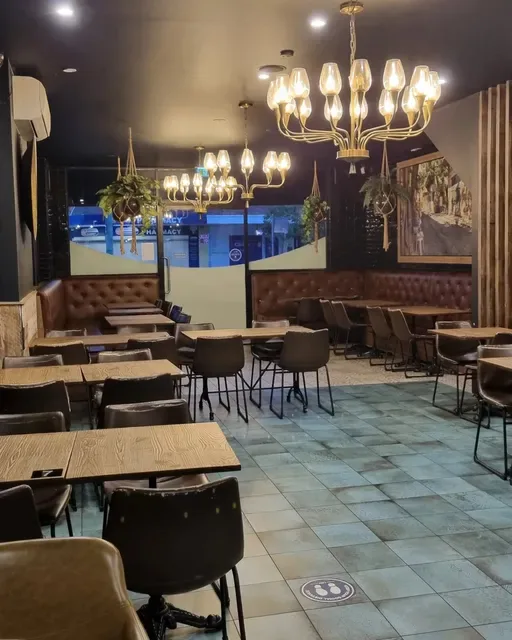 Cafe Roman
