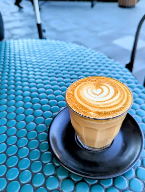 Caffe & Co. Caddens