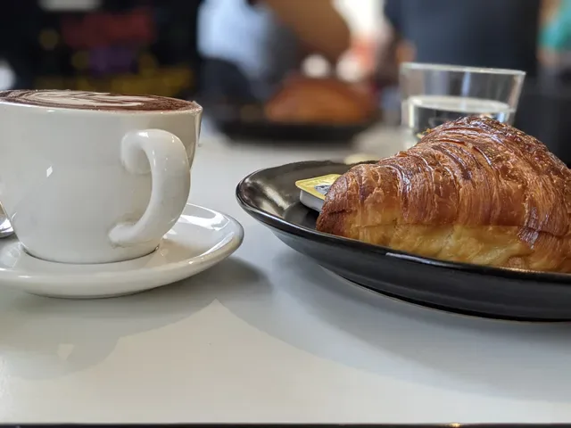 WOORI Cafe Pyrmont