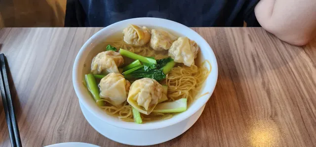 Canton Noodle House 中發雲吞麵家 Hurstville