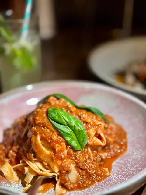 Capanno Trattoria Bar and Grill