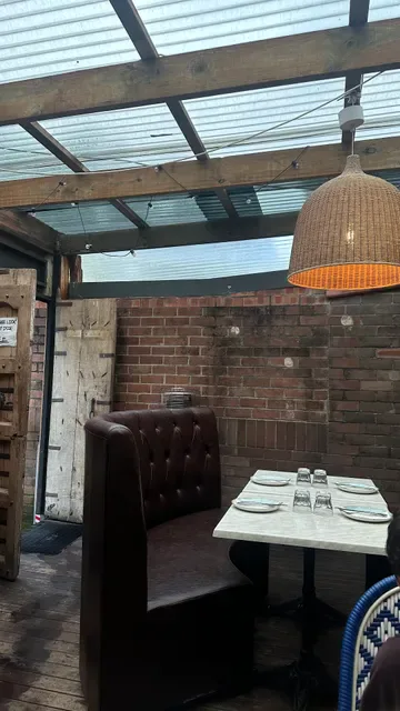 Capanno Trattoria Bar and Grill