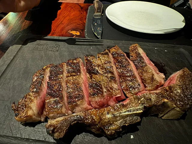Capanno Trattoria Bar and Grill