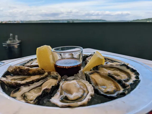 CATALINA Restaurant