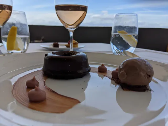 CATALINA Restaurant