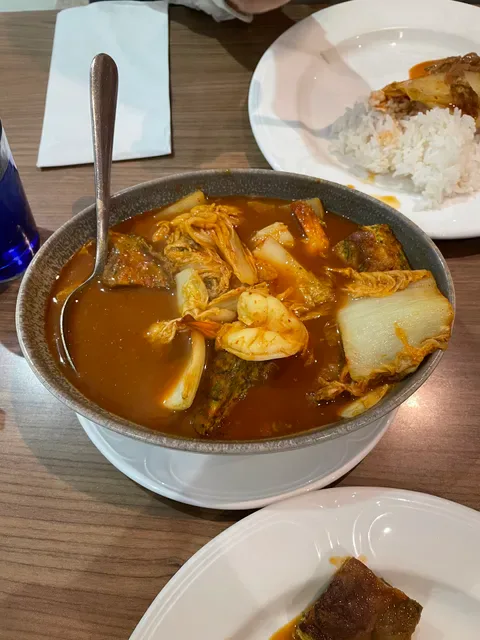Caysorn Thai